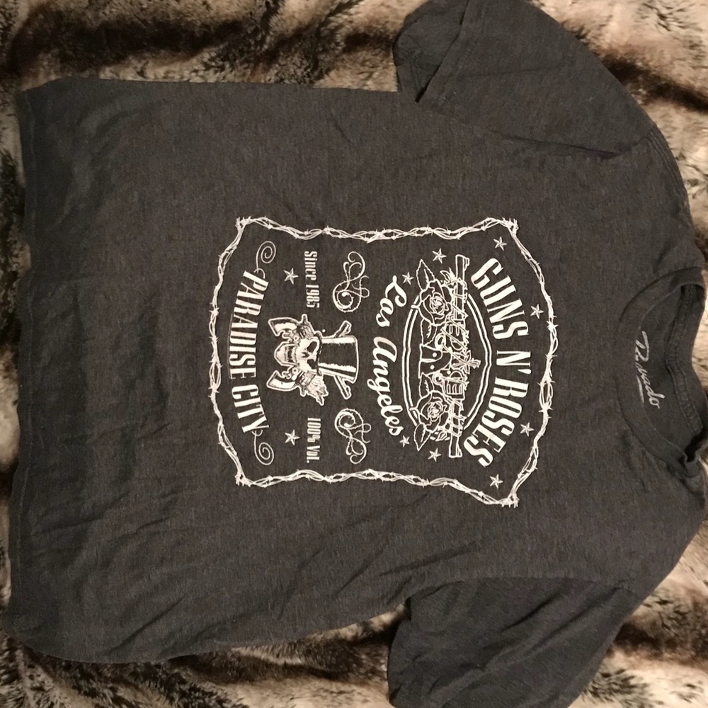 Guns and Roses t-shirt
